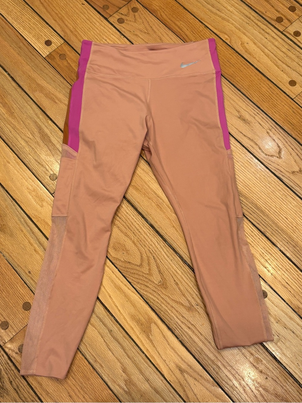 Nike dri fit Peach & Magenta Workout Leggings size large